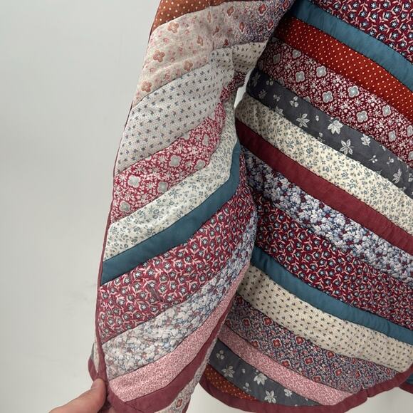 Vintage 70s handmade quilted jacket - Picture 3 of 8